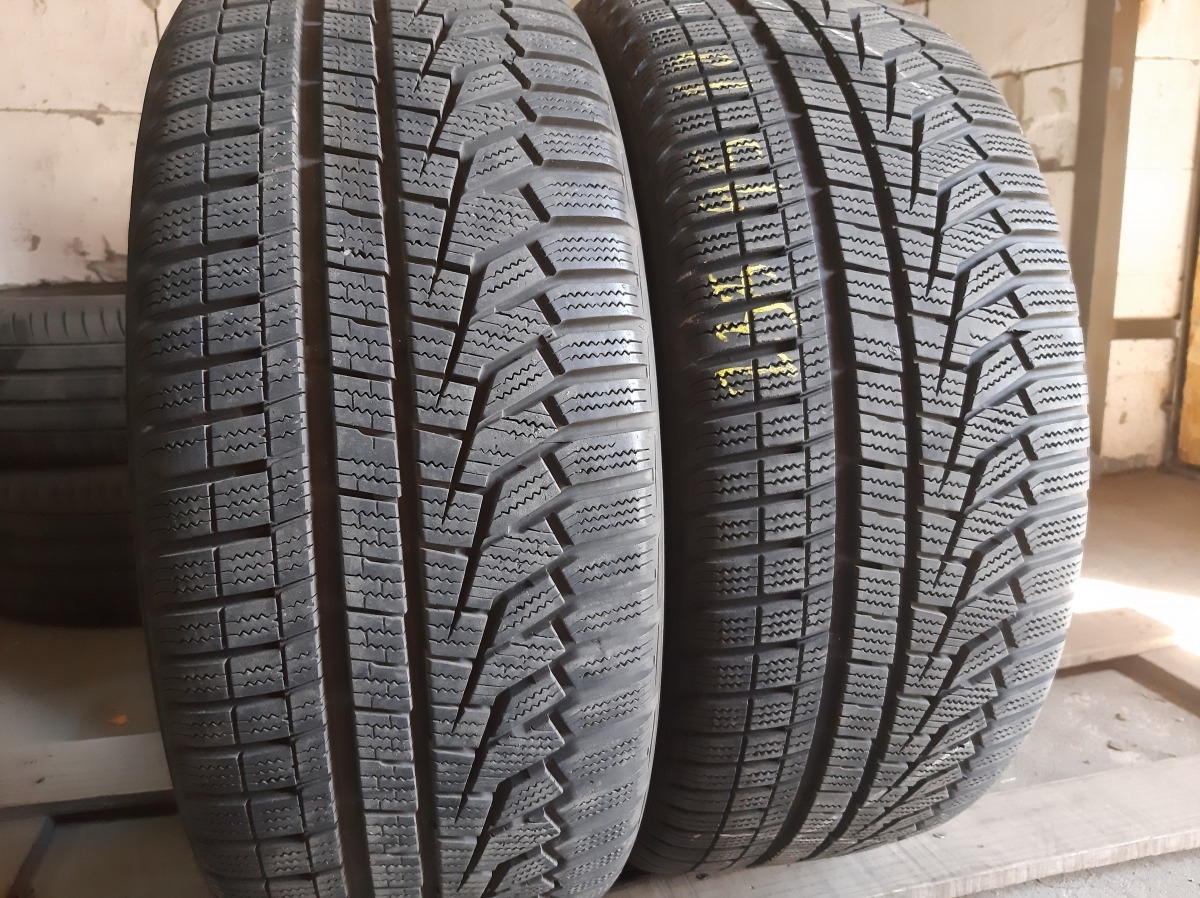 Придбати вживані шини Hankook Winter I Cept Evo 2 /  .  235/45 R 18