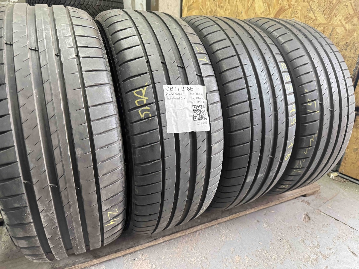 Придбати вживані шини Michelin Pilot Sport 4   235/45 R 18