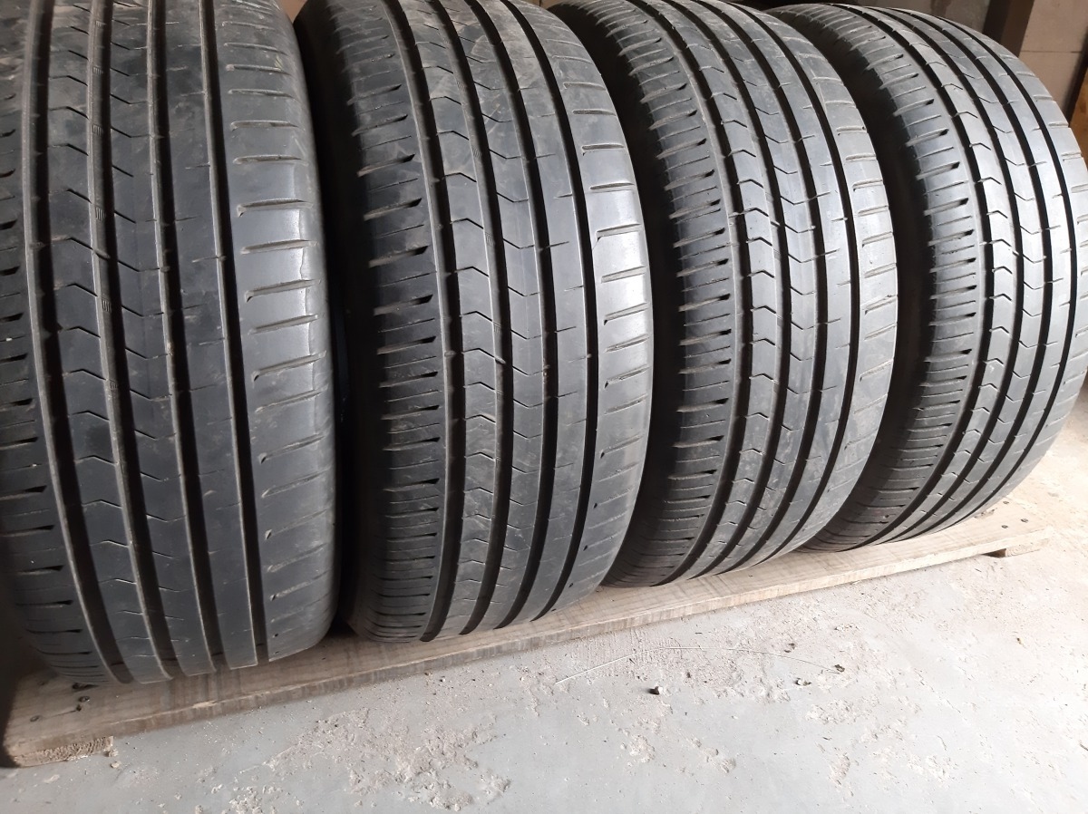 Придбати вживані шини Vredestein Ultrac Satin    245/45 R 18