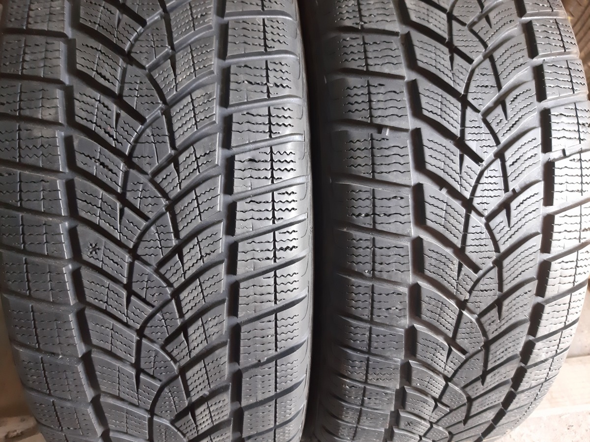 Придбати вживані шини GoodYear UltraGripPerfomance      225/60 R 18