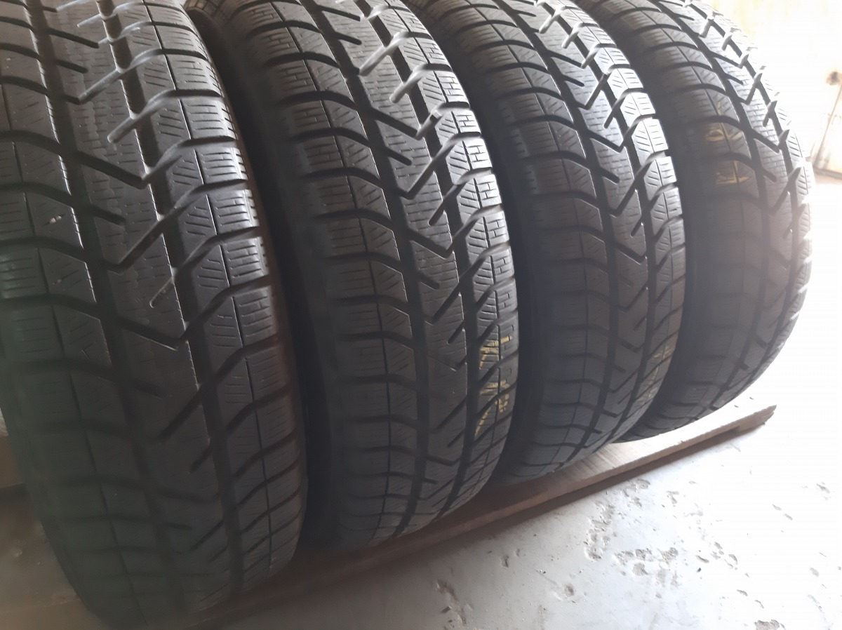 Придбати вживані шини Pirelli Snow Control 3     185/70 R 14