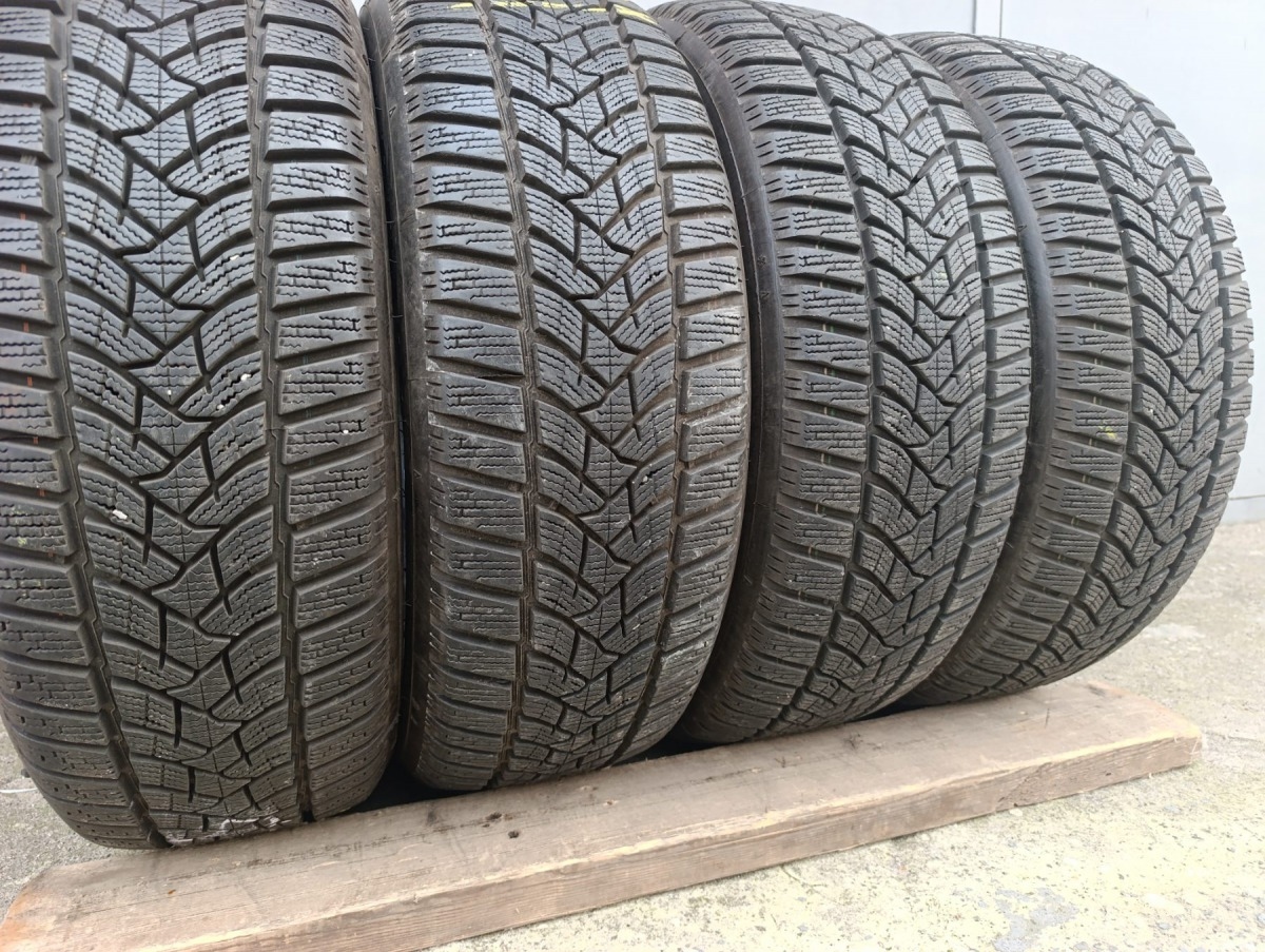 Придбати вживані шини Dunlop Winter Sport 5.    205/60 R 16