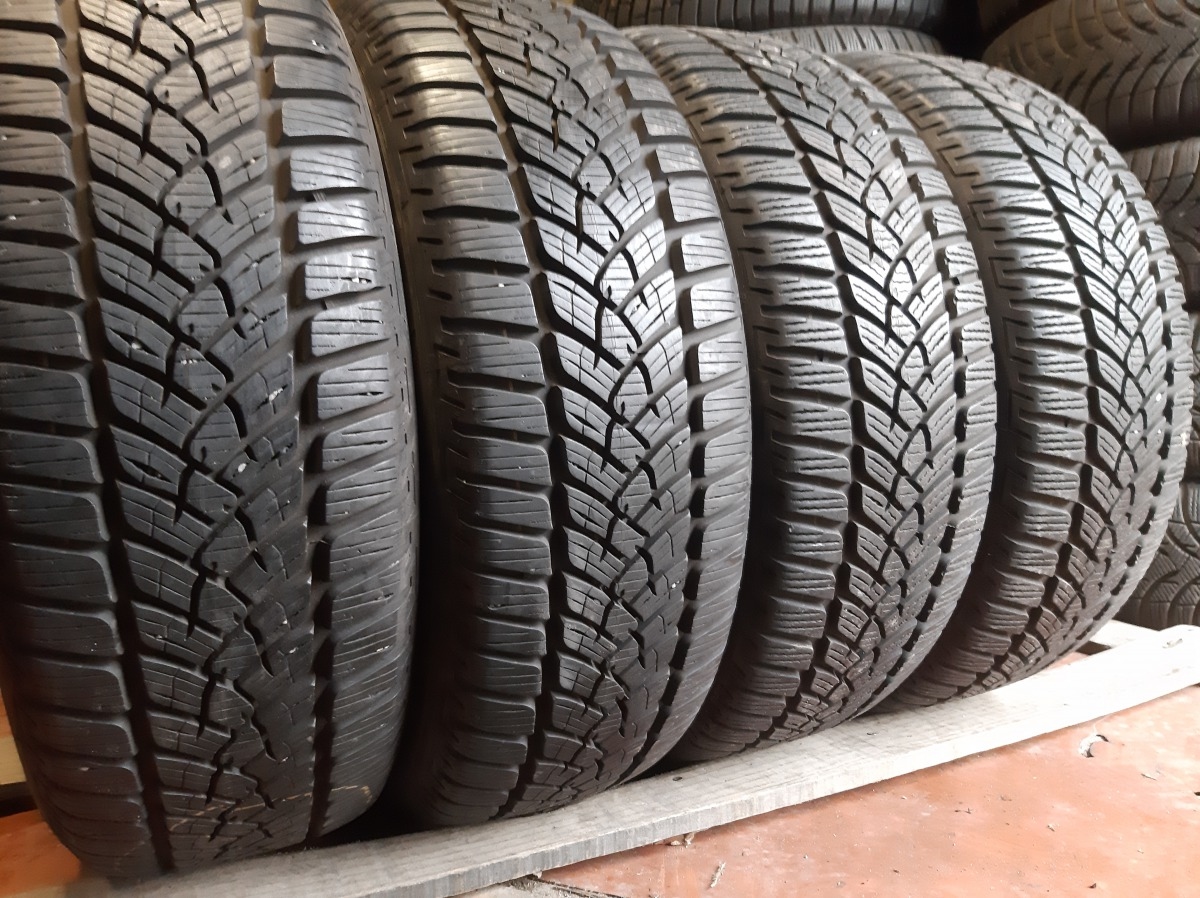 Придбати вживані шини Fulda Kristall Control HP 2        205/60 R 16