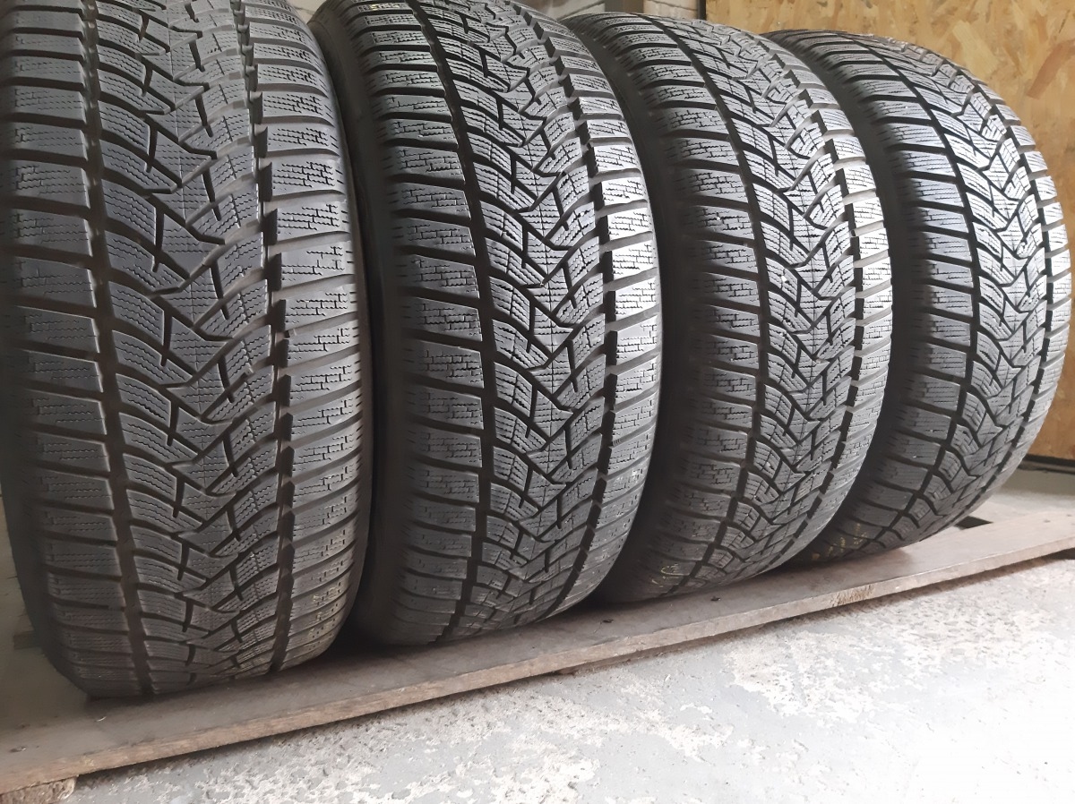 Придбати вживані шини Dunlop Winter Sport 5   /   … 225/50 R 17