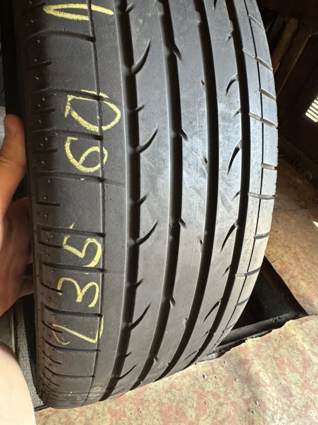 Вживані шини з Європи Bridgestone Dueler H/P Sport 235/60 R 18