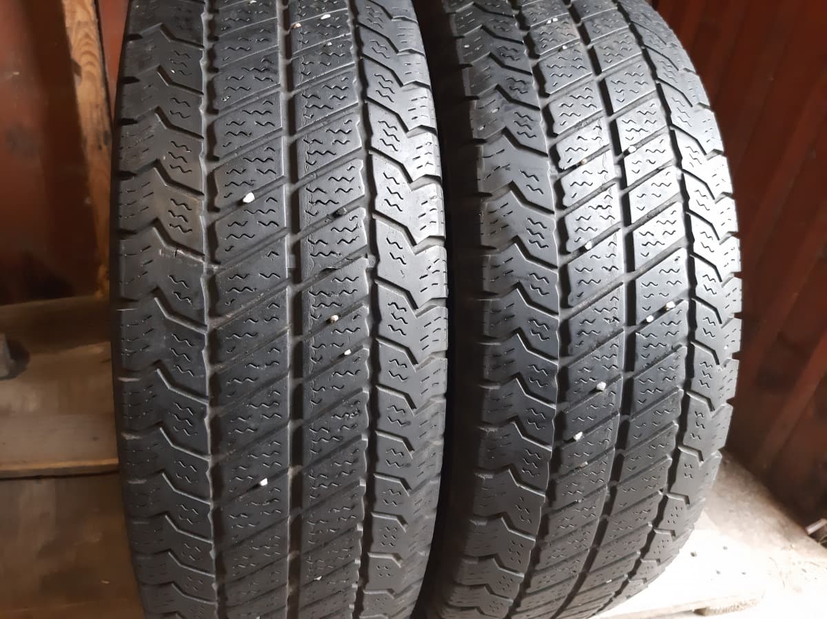 Вживані шини з Європи Barum Snovanis 2  195/70 R 15C