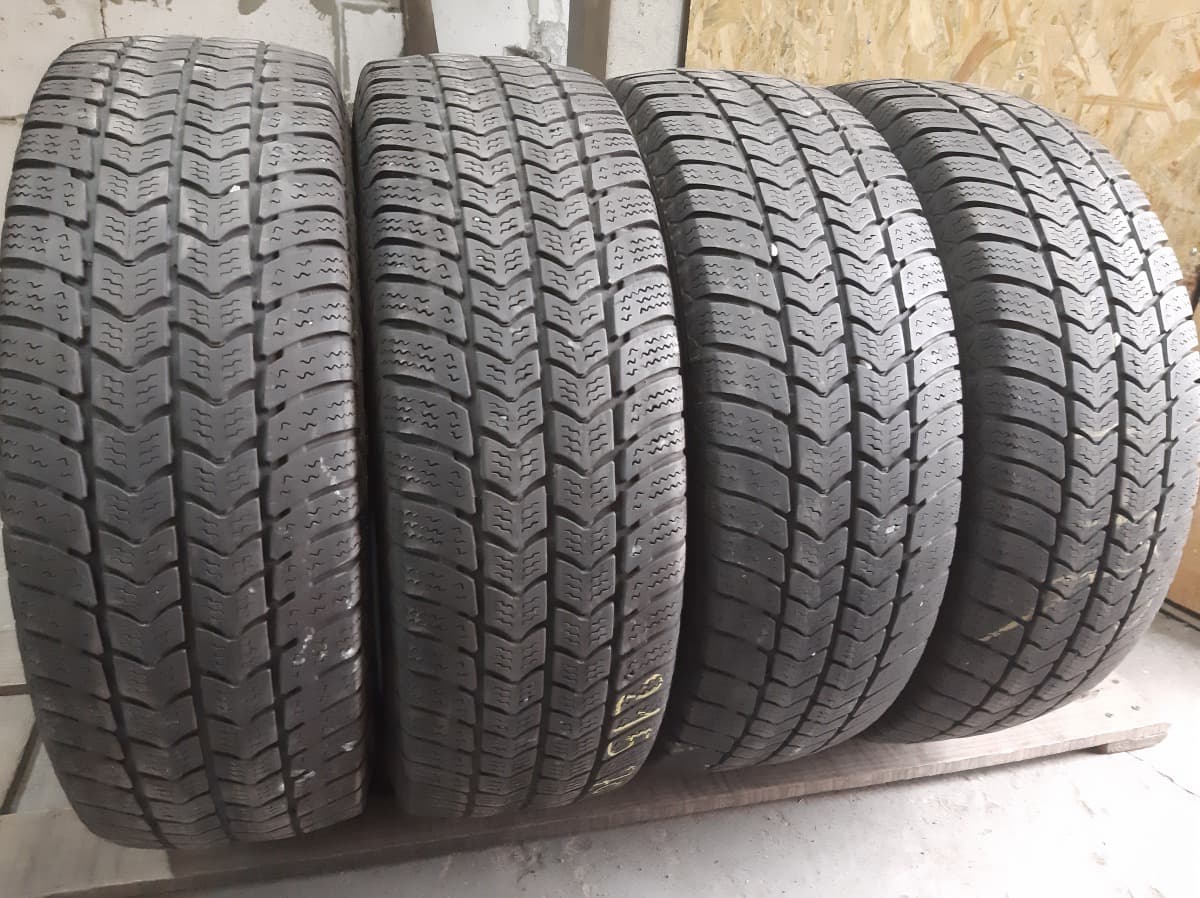 Вживані шини з Європи Semperit Van-Grip 2    . 215/70 R 15C