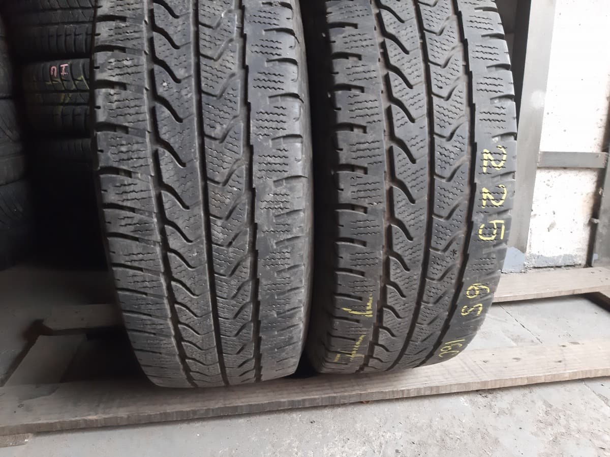 Вживані шини з Європи GoodYear Ultragrip Cargo … . 225/65 R 16C