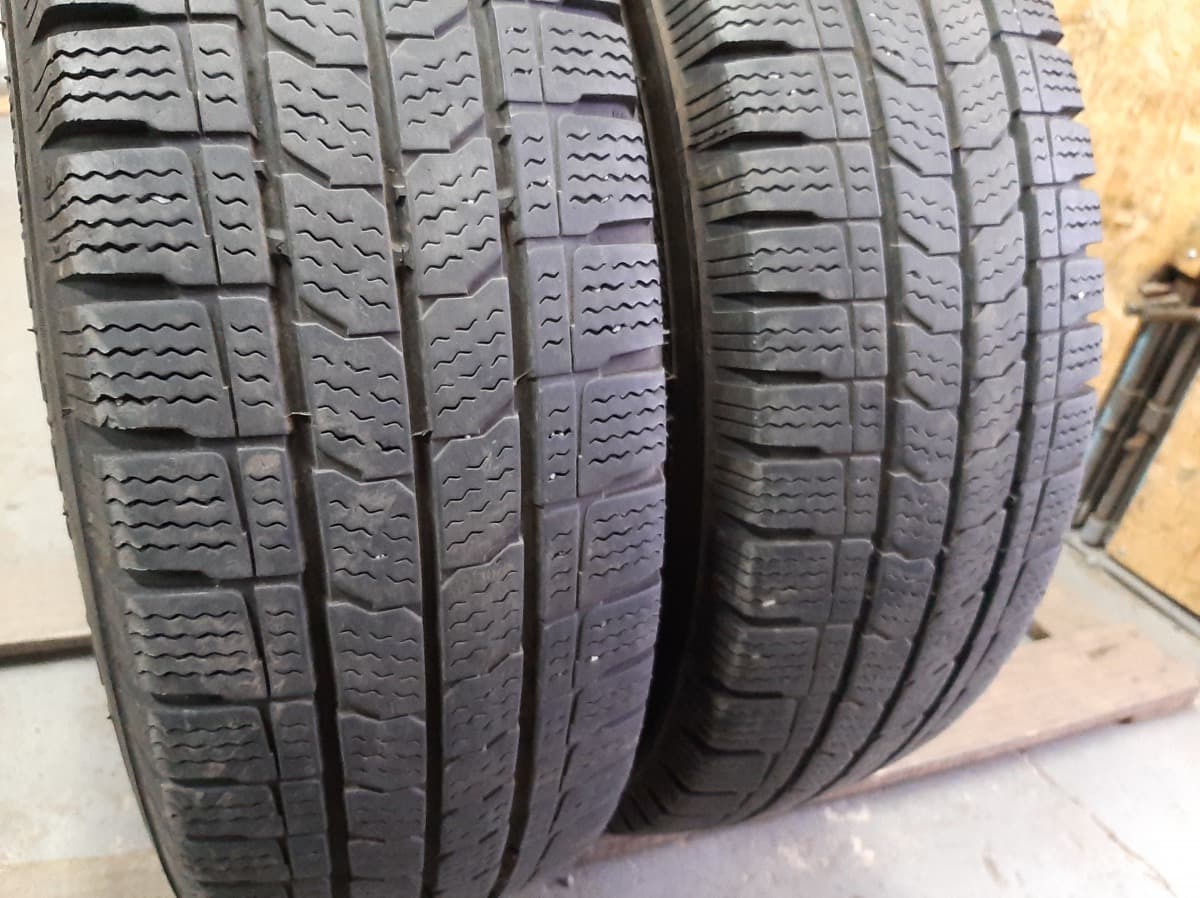 Вживані шини з Європи Kleber Transalp 2   215/70 R 15C