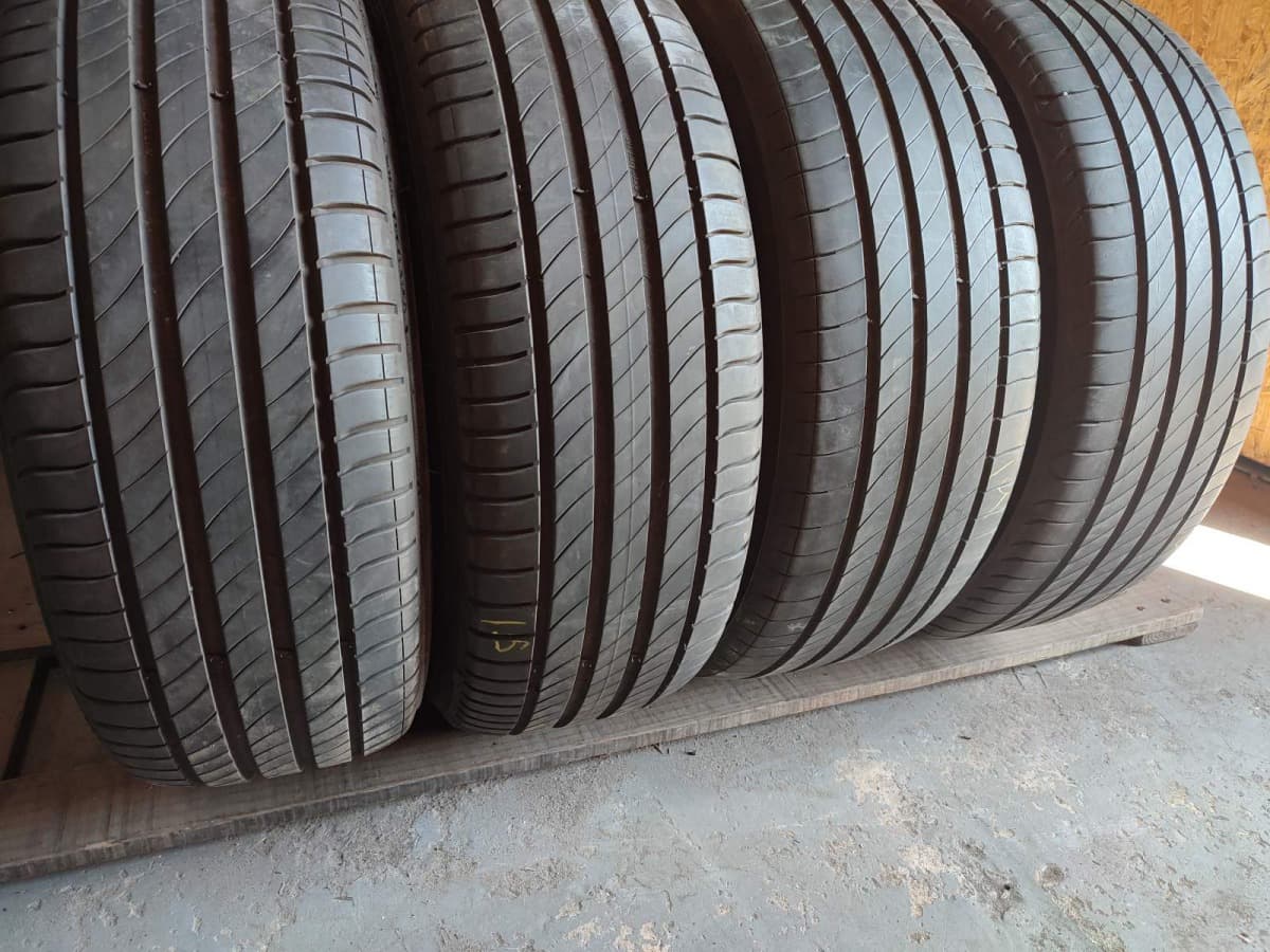 Вживані шини з Європи Michelin Primacy 4   . 215/60 R 16