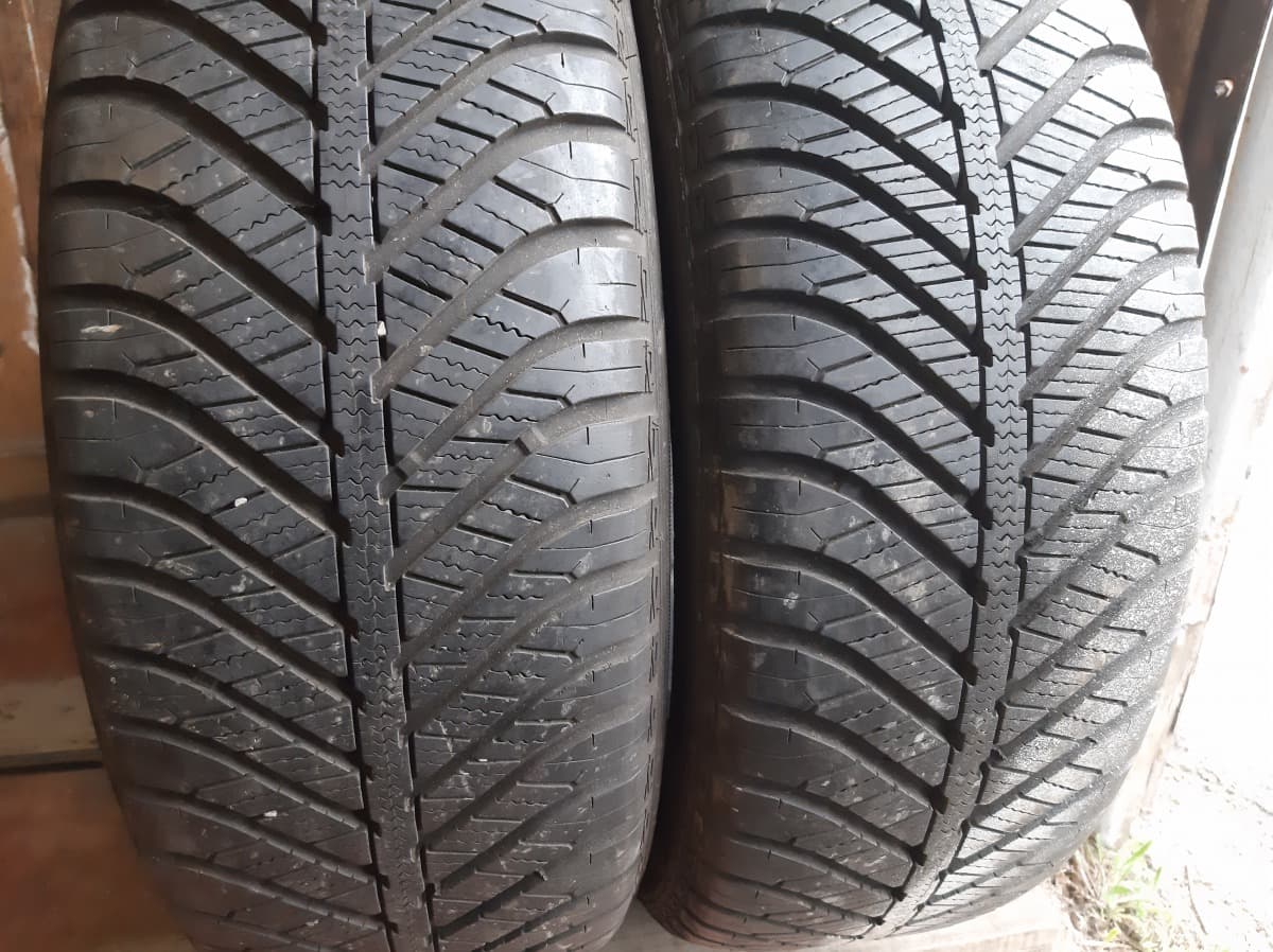 Вживані шини з Європи GoodYear Vector 4 Seasons   … 215/60 R 16