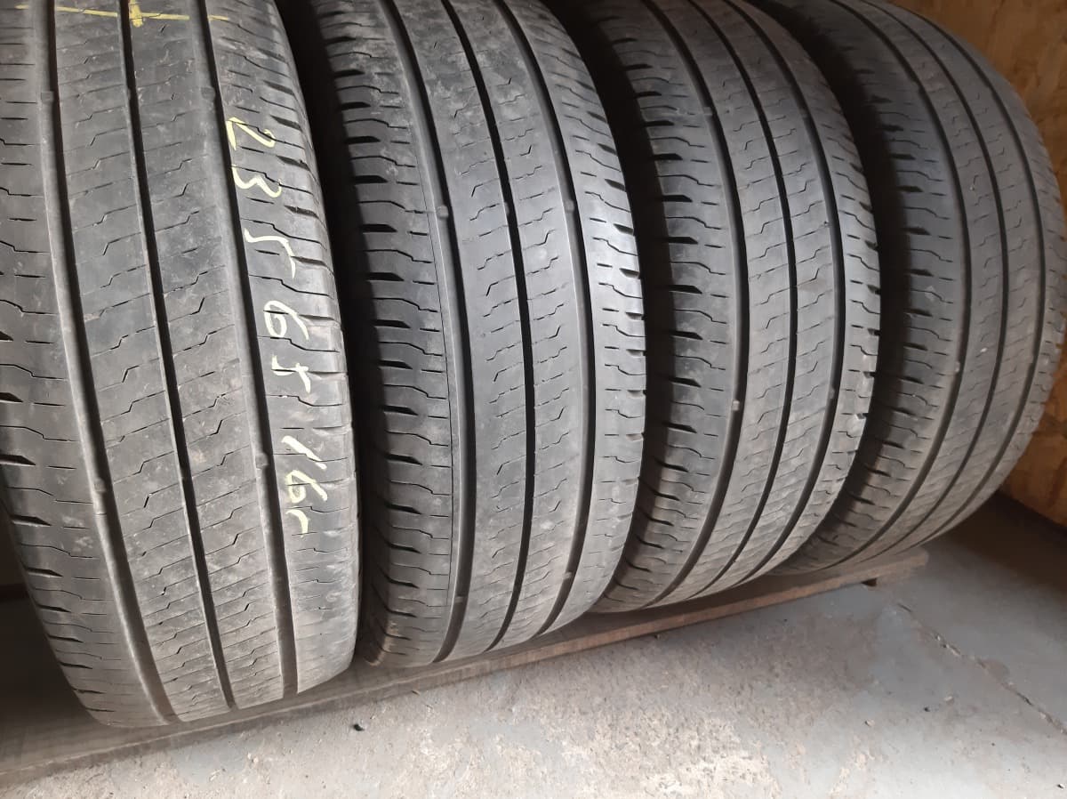 Вживані шини з Європи Continental Vanco Contact Eco 235/65 R 16C