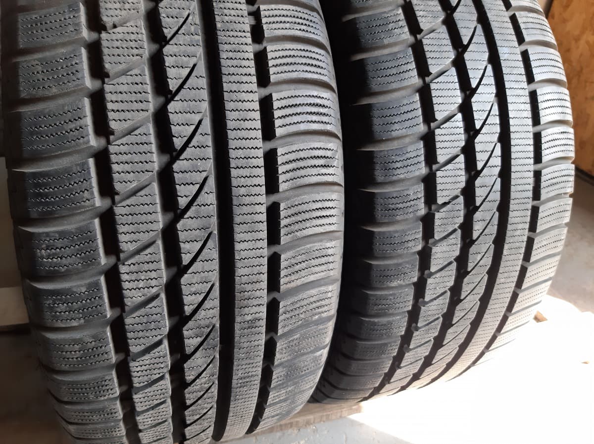 Вживані шини з Європи Hankook Icebear W300 245/45 R 17