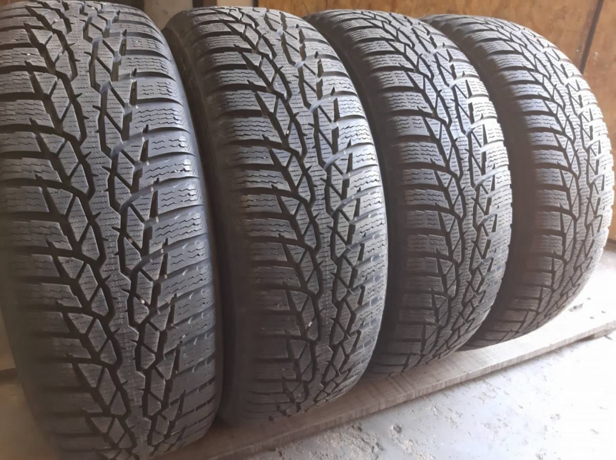 Вживані шини з Європи Nokian WR D4  .  195/65 R 15
