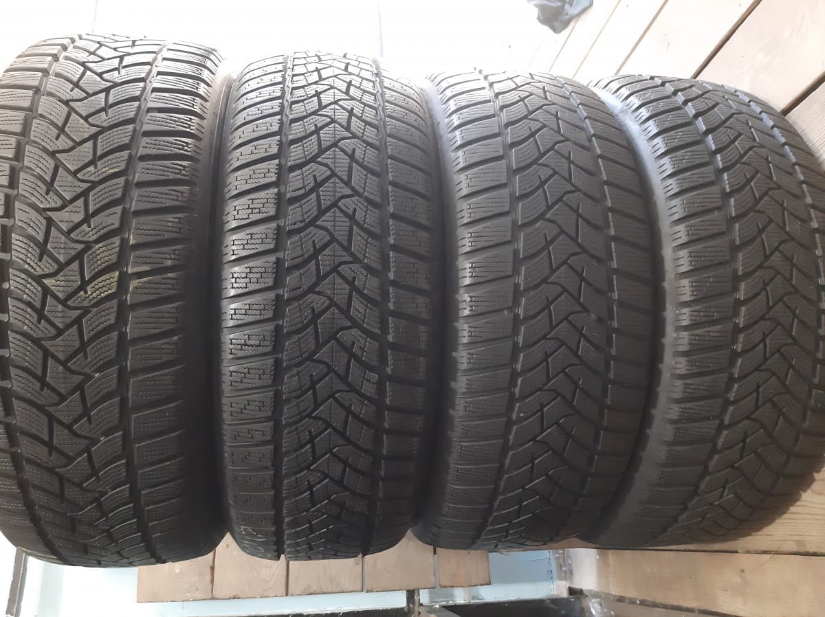 Вживані шини з Європи Dunlop Winter Sport 5    215/55 R 17