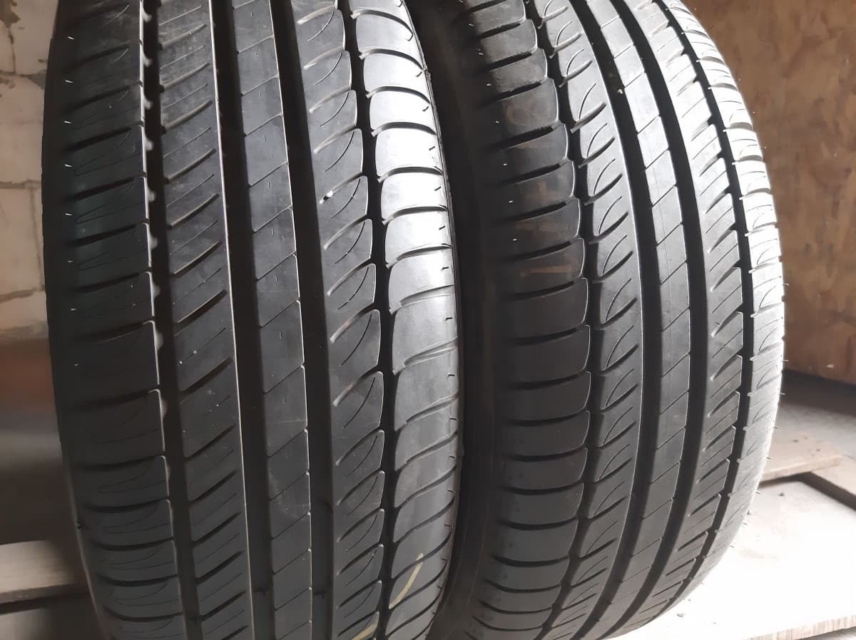 Вживані шини з Європи Michelin Primacy HP     . 215/60 R 16