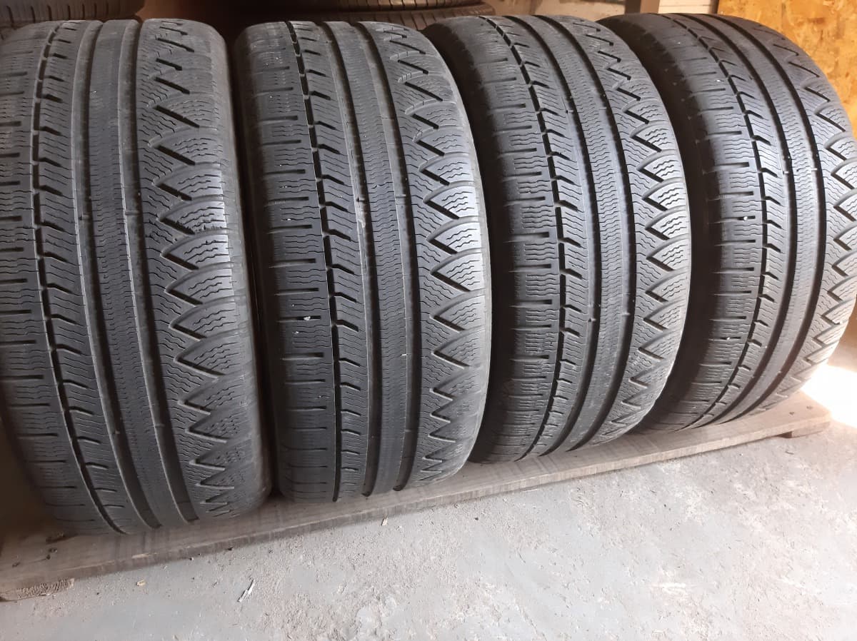 Вживані шини з Європи Michelin Pilot Alpin PA 3.      245/45 R 17