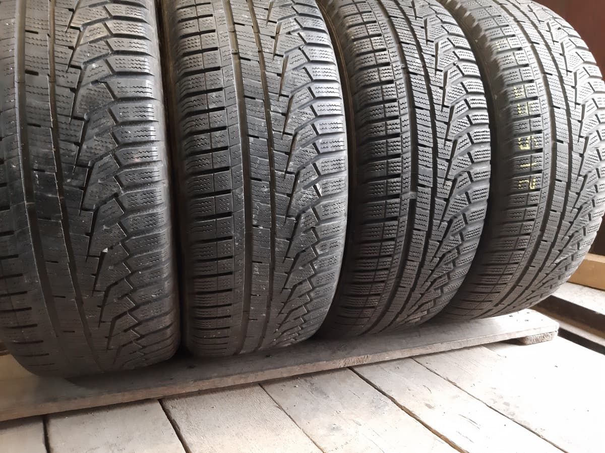 Вживані шини з Європи Hankook Winter i*cept evo 2…     215/55 R 17