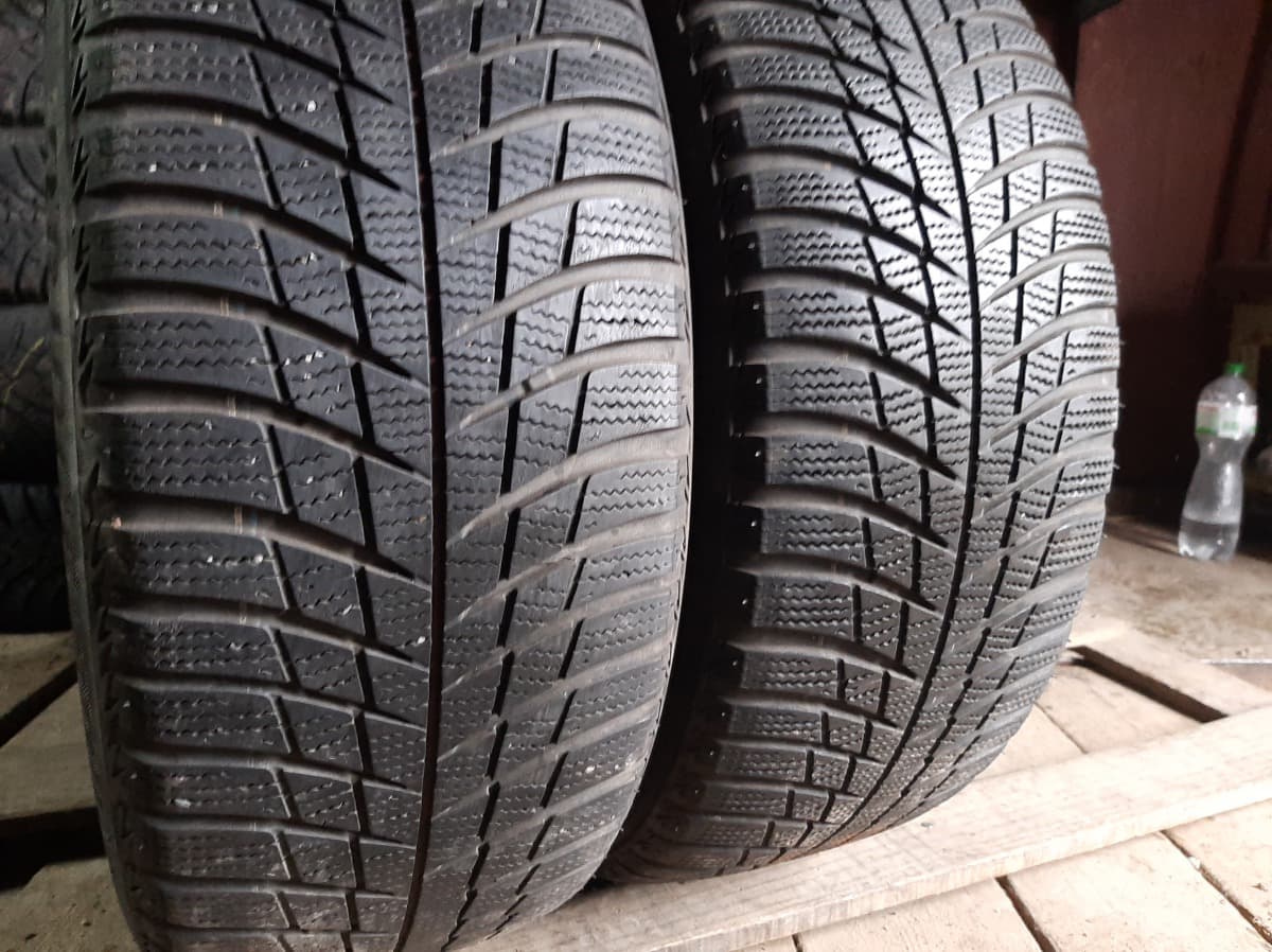 Вживані шини з Європи Bridgestone Blizzak LM-001  …   . 215/55 R 17