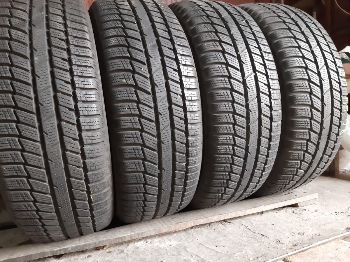 Вживані шини з Європи TOYO SnowProx S954 SUV    225/55 R 18