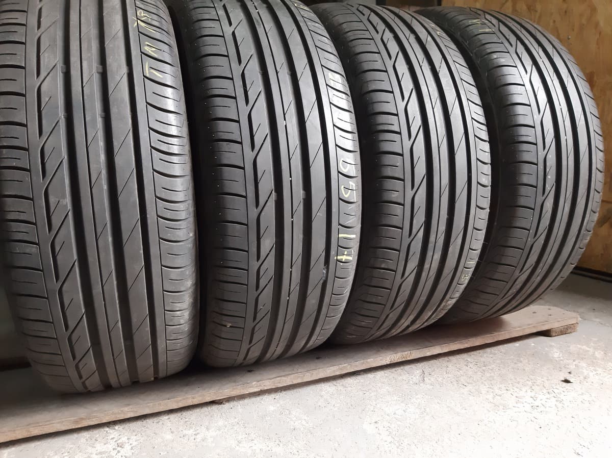 Вживані шини з Європи Bridgestone Turanza T001      . 225/55 R 17