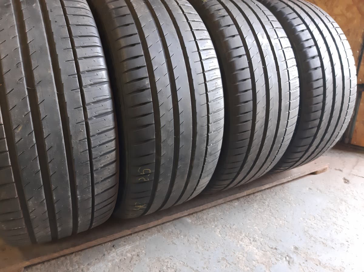Вживані шини з Європи Michelin Pilot Sport ev   …   255/40 R 20