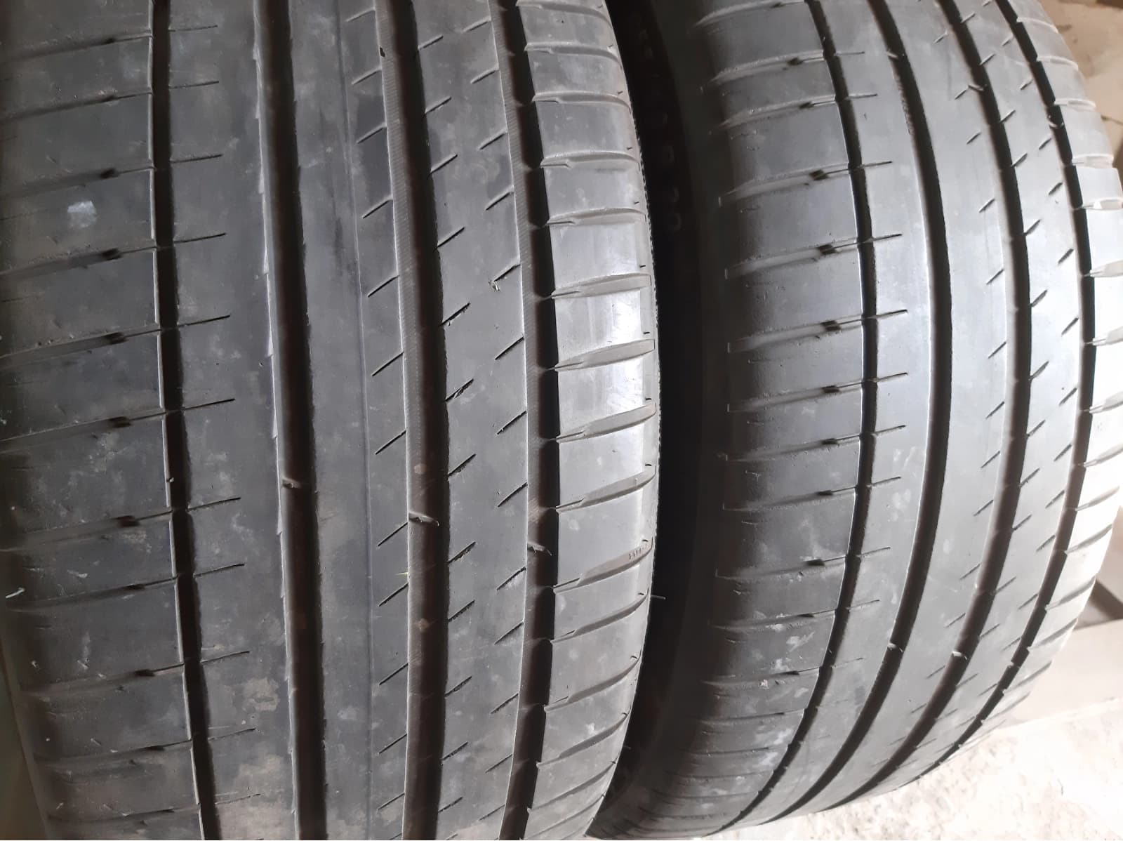 Вживані шини з Європи Michelin Pilot Sport ev   …   255/40 R 20