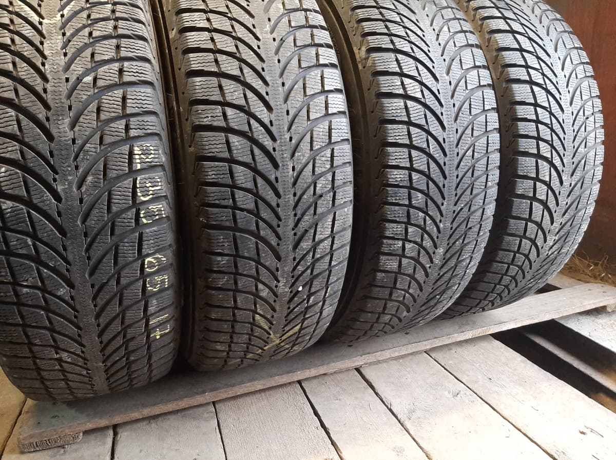 Вживані шини з Європи Michelin Latitude Alpin LA 2  …   235/65 R 17