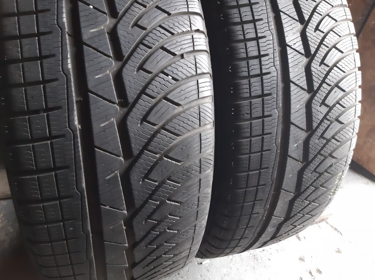 Вживані шини з Європи Michelin Pilot Alpin PA4        235/45 R 19