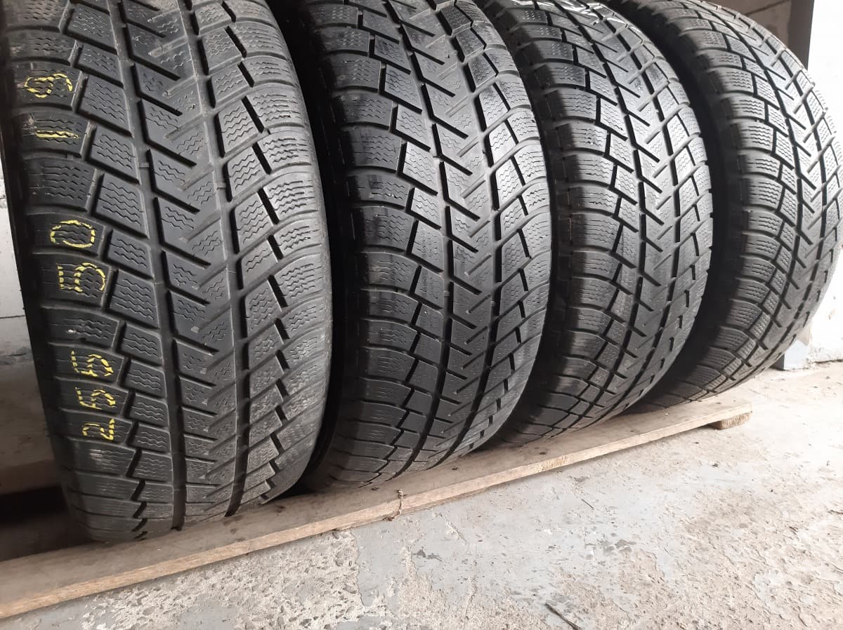 Вживані шини з Європи Michelin Latitude Alpin    …  255/50 R 19