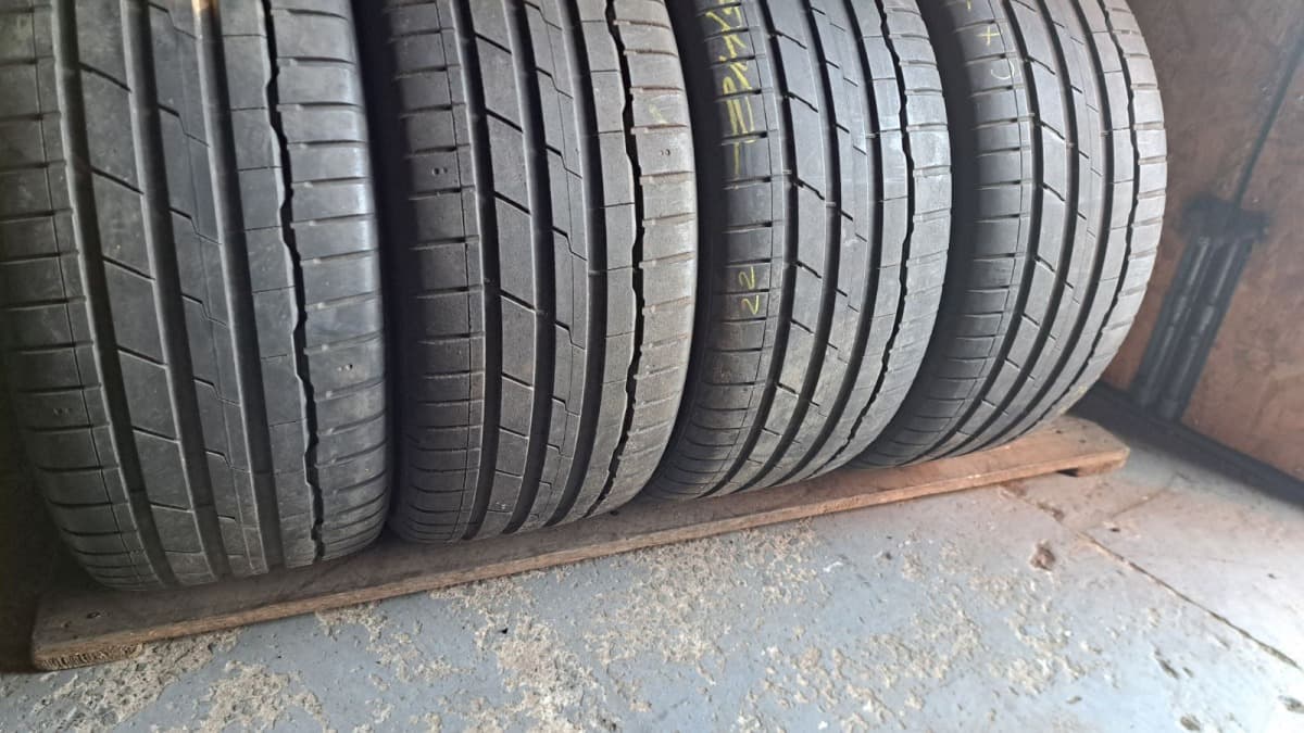 Вживані шини з Європи Hankook Ventus S 1 EVO 3    245/40 R 19