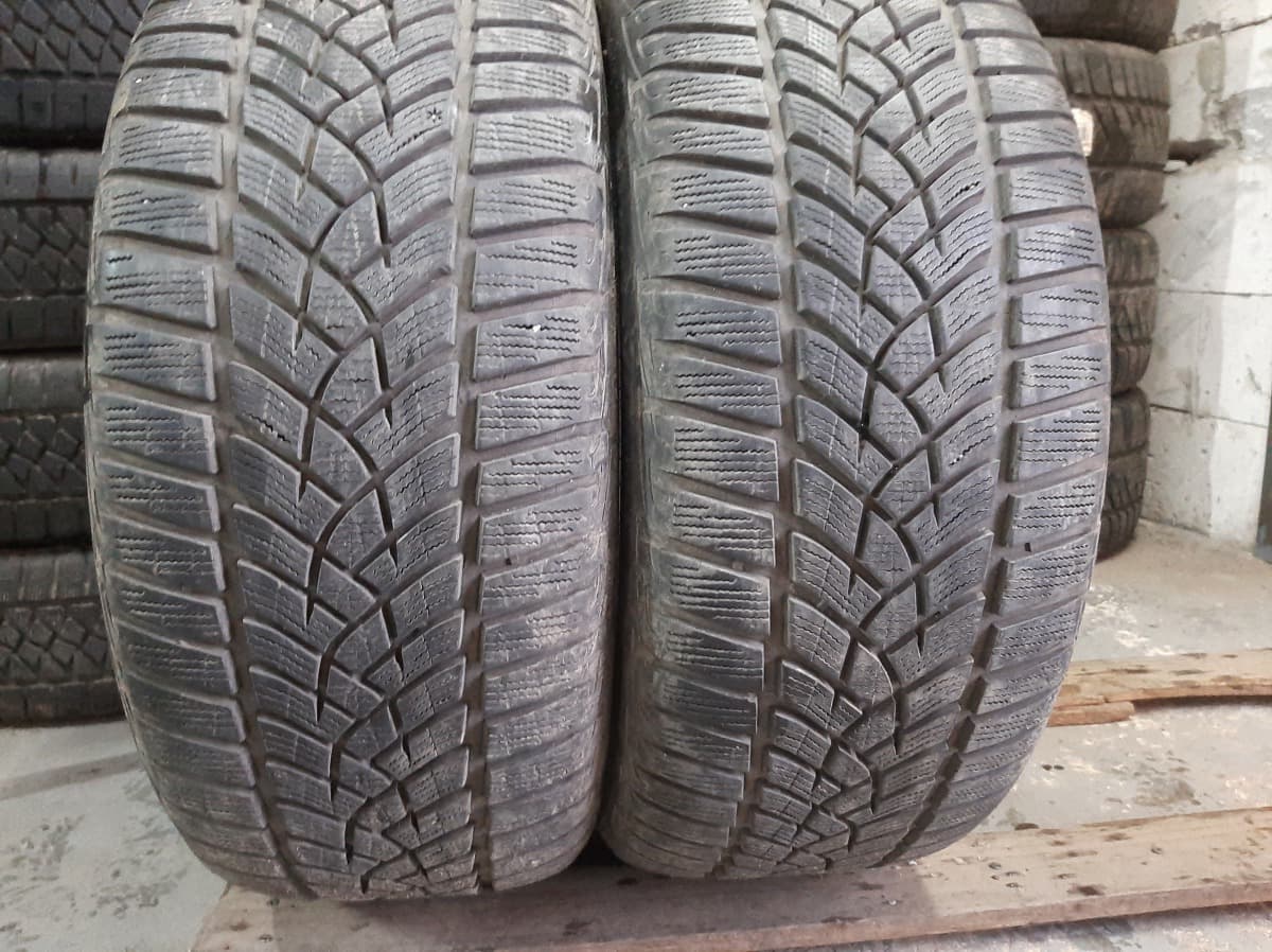 Вживані шини з Європи Good Year Ultra Grip Performance .  245/45 R 19