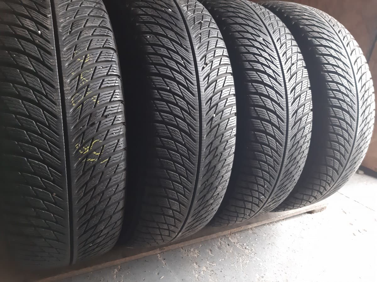 Вживані шини з Європи Michelin Pilot Alpin 5 Suv   .   235/60 R 18