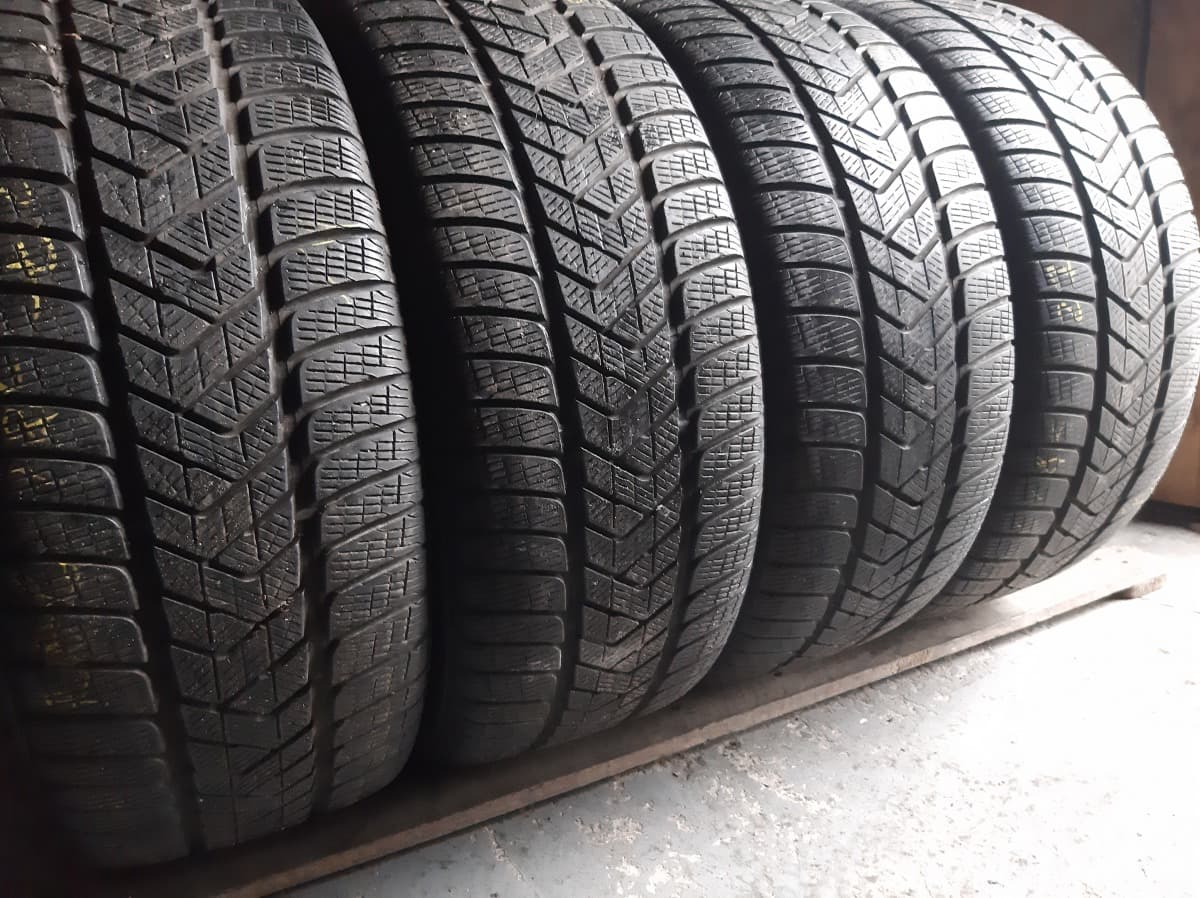 Вживані шини з Європи Pirelli Scorpion Winter    .  /    255/45 R 20