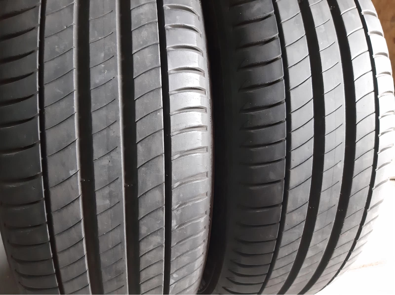Вживані шини з Європи Michelin Primacy 3   / .  . 215/60 R 17