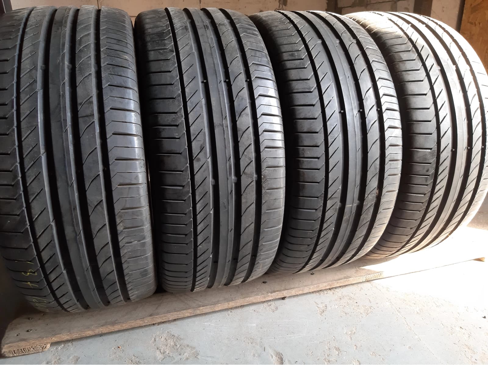 Вживані шини з Європи Continental ContiSportContact 5   245/45 R 17