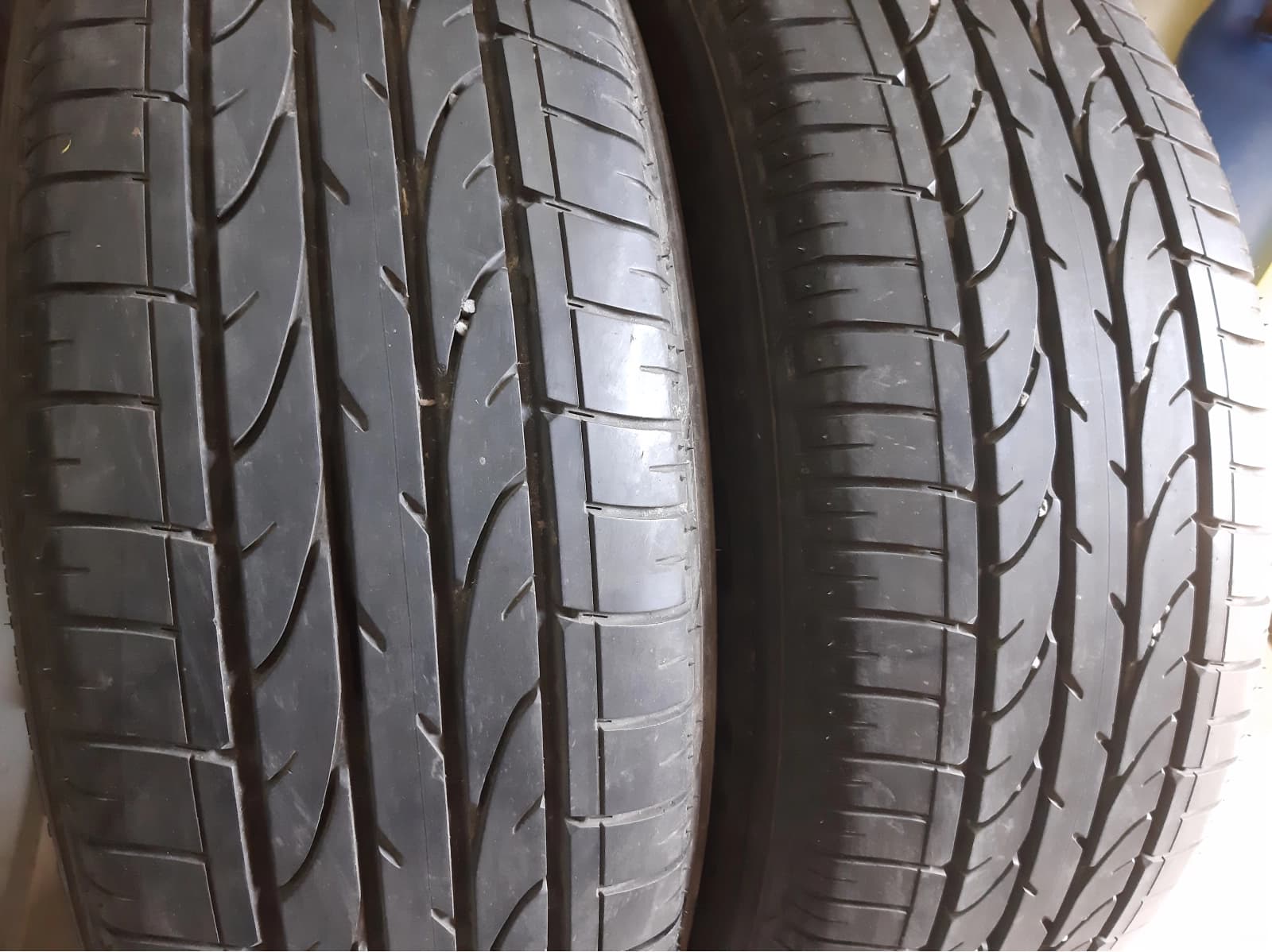 Придбати вживані шини Bridgestone Dueler H/P Sport . / . 215/60 R 17 Вживані шини з Європи Bridgestone Dueler H/P Sport . / . 215/60 R 17