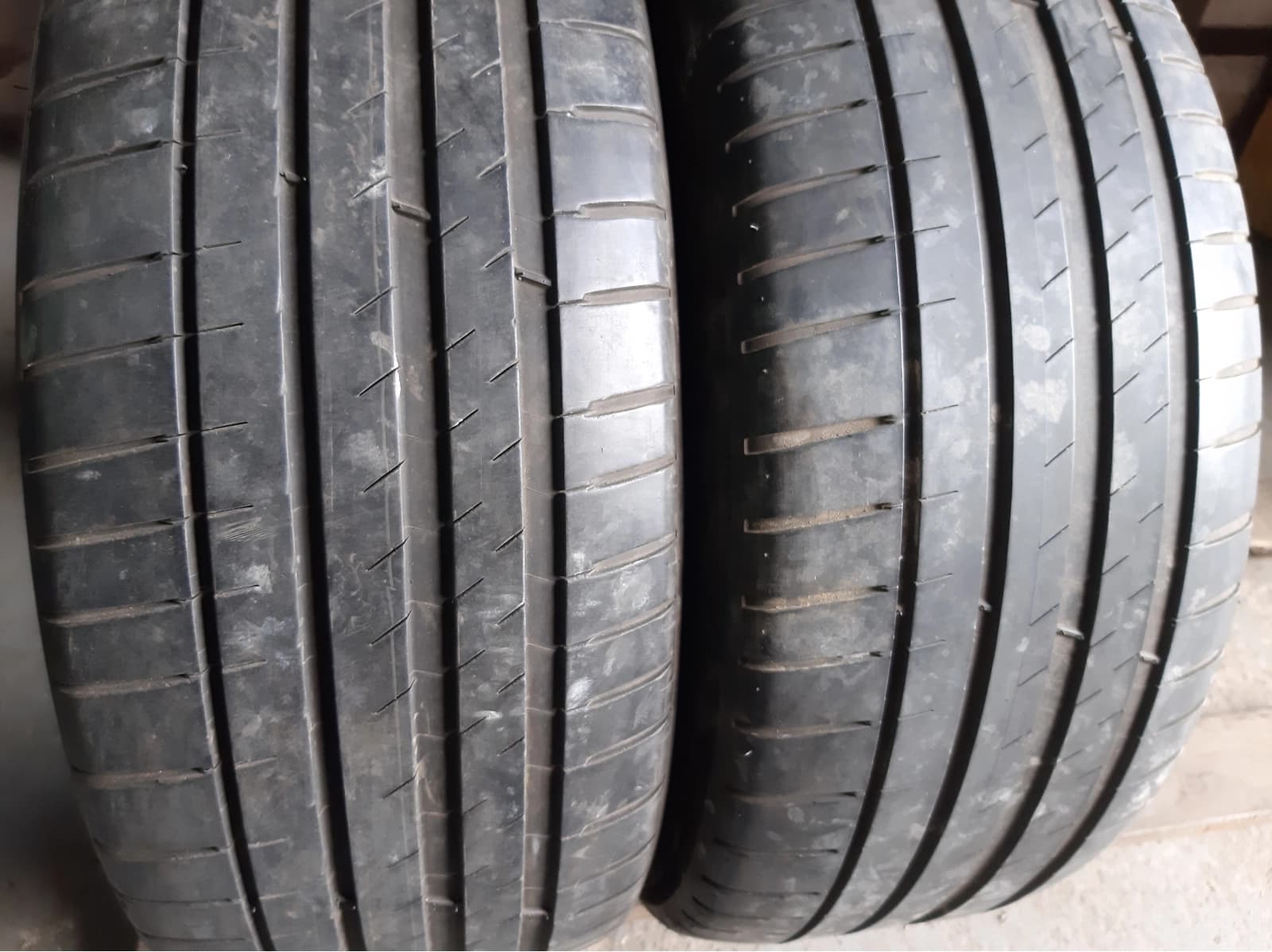 Вживані шини з Європи Michelin Pilot Sport 4 . 235/45 R 18