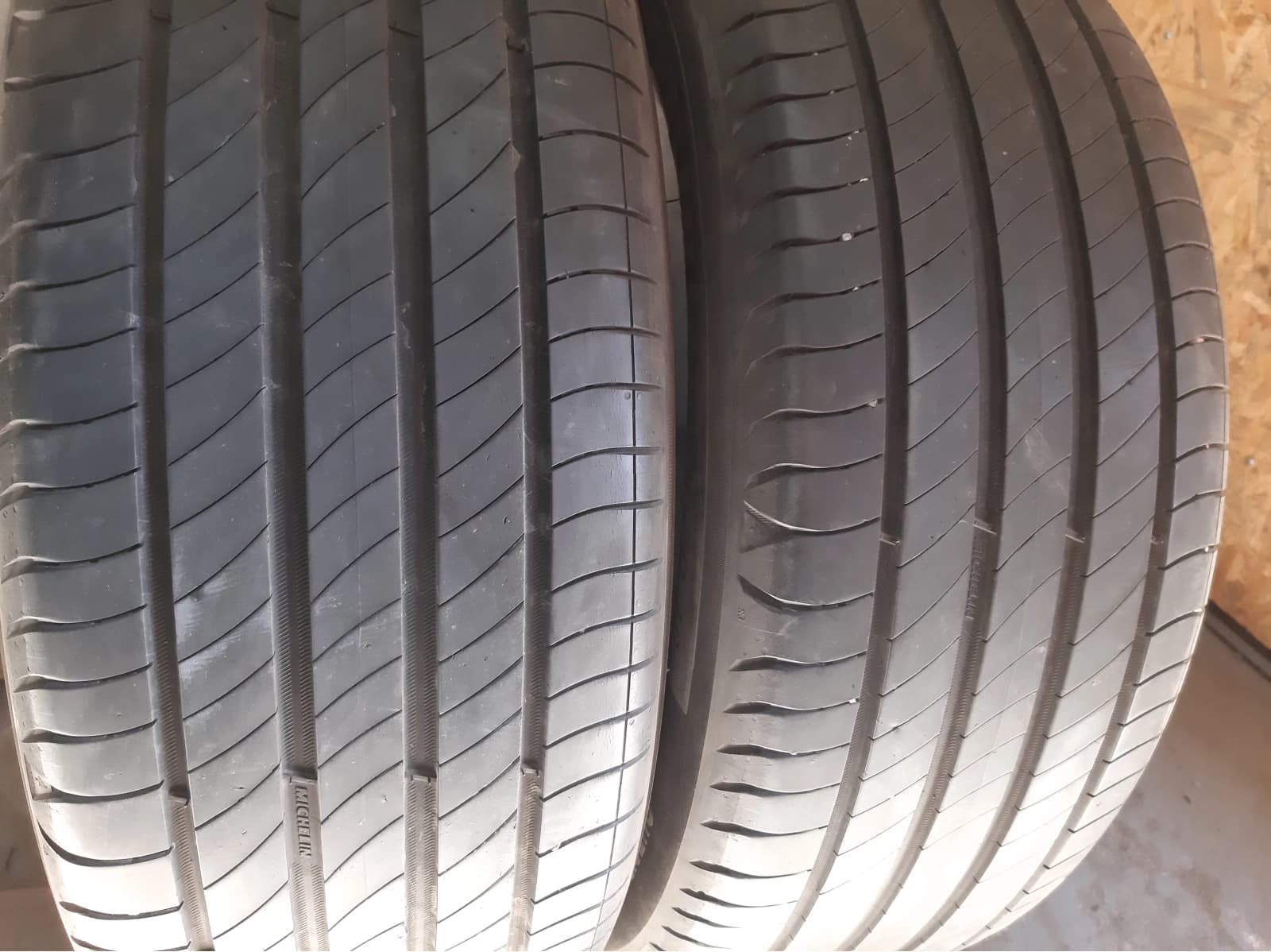 Вживані шини з Європи Michelin Primacy 4     . 215/55 R 18
