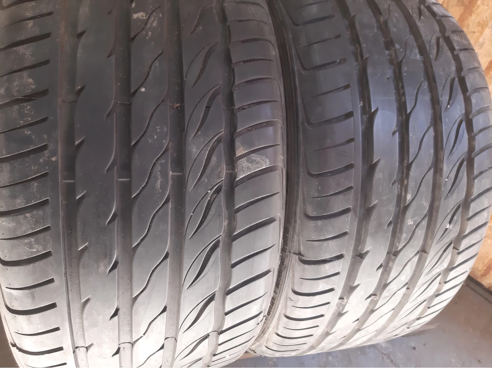 Вживані шини з Європи UniGrip Sportage Plus 255/35 R 18