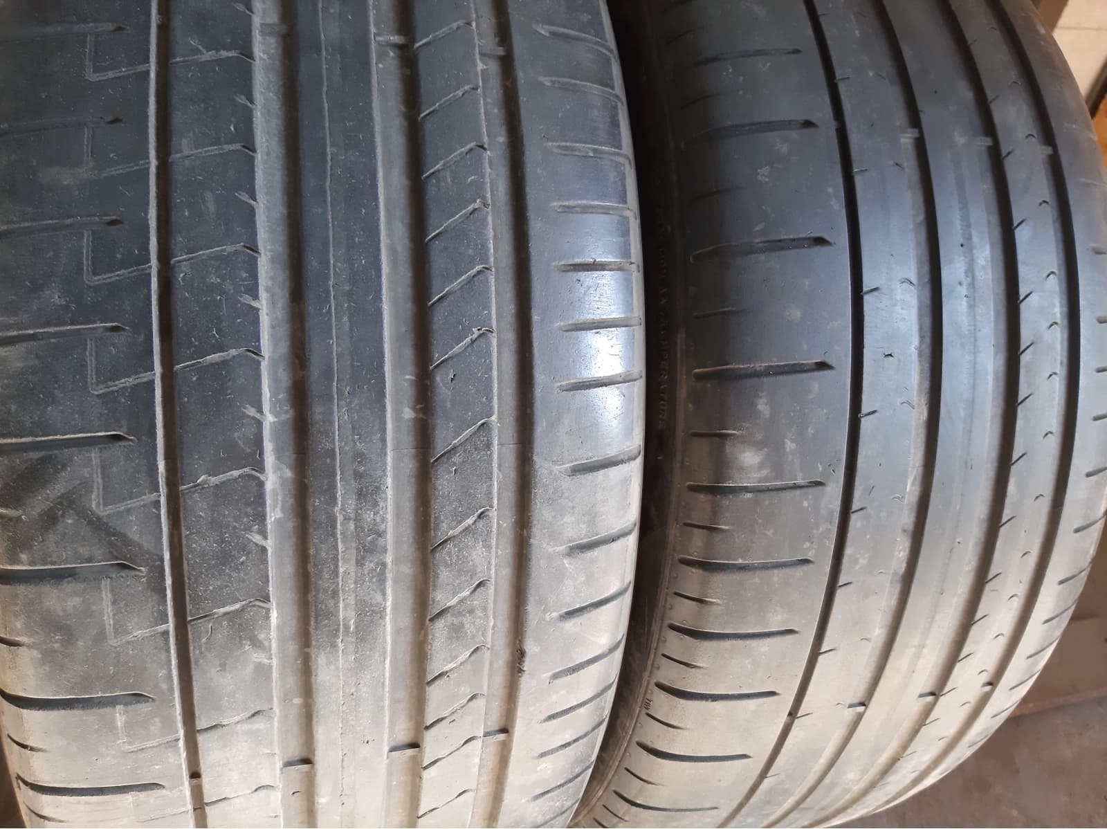 Вживані шини з Європи Pirelli Pzero SLR 265/45 R 21