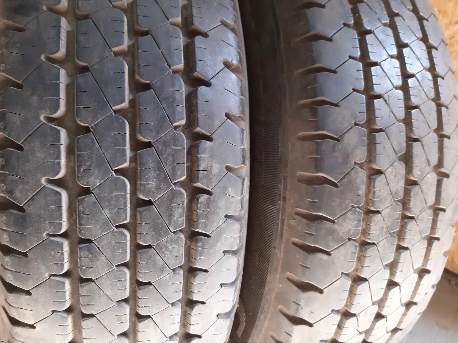 Вживані шини з Європи GoodYear Cargo G26 185/75 R 14C