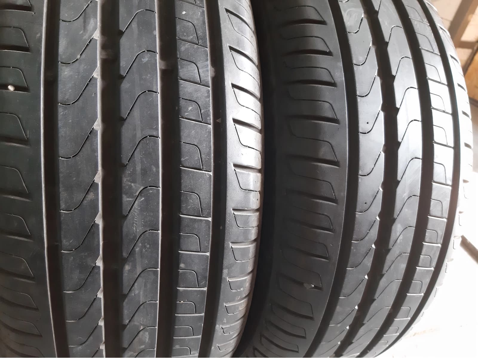 Вживані шини з Європи Pirelli Cinturato P7   225/45 R 18
