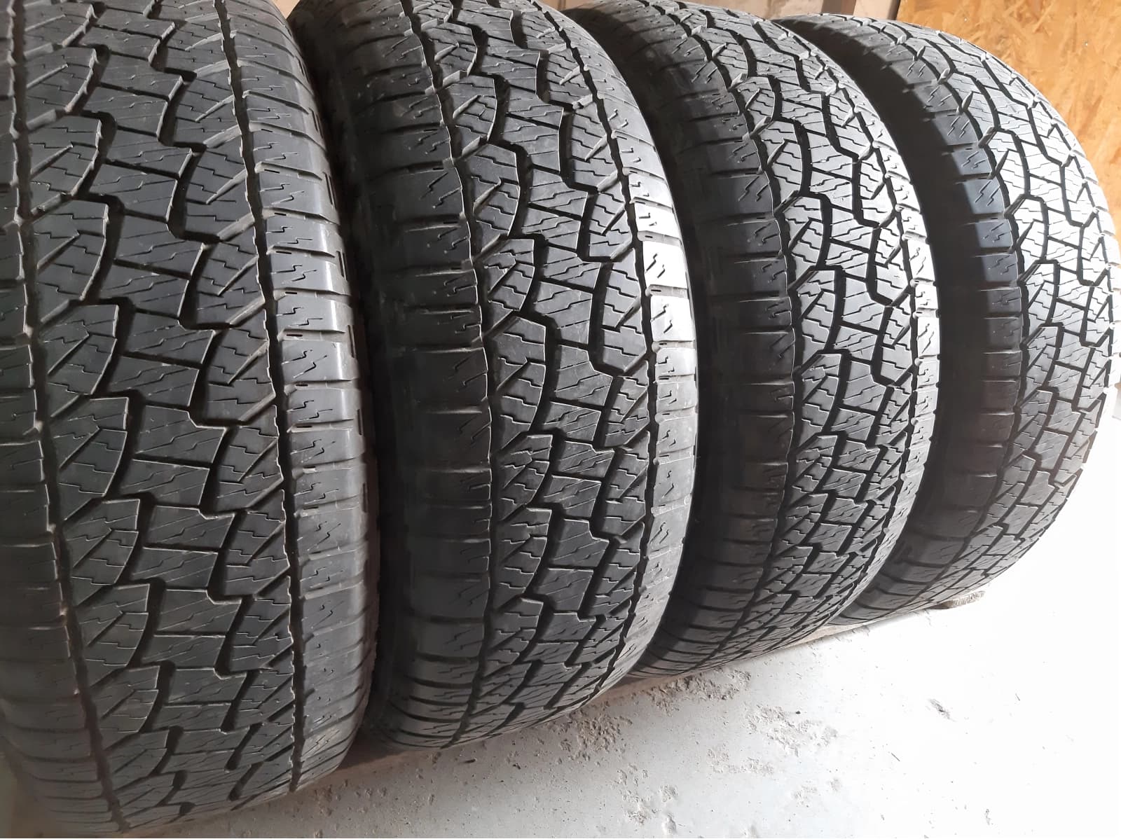 Вживані шини з Європи Hankook Dynapro AT M 265/60 R 18