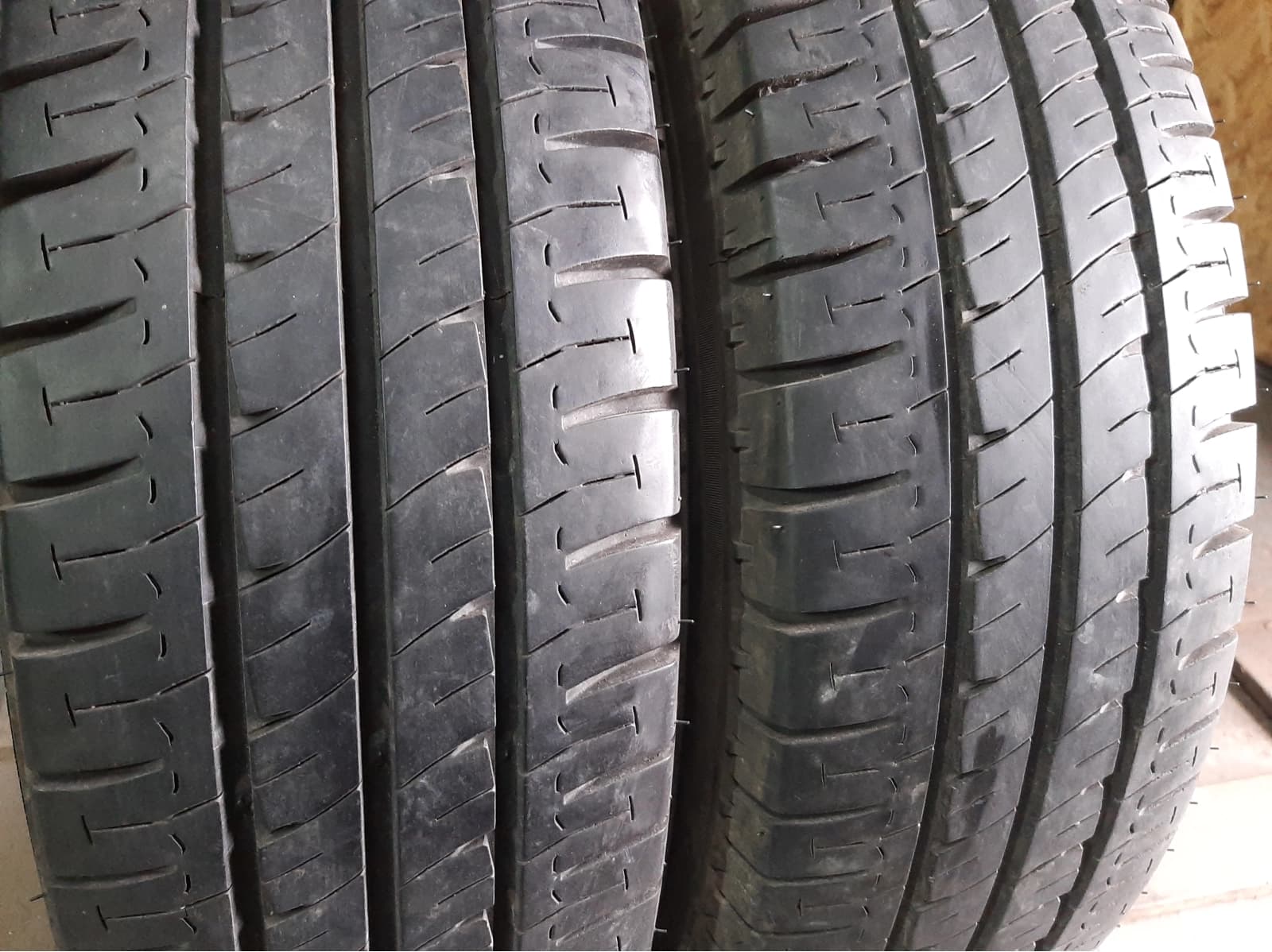 Вживані шини з Європи Michelin Agilis 215/75 R 16C