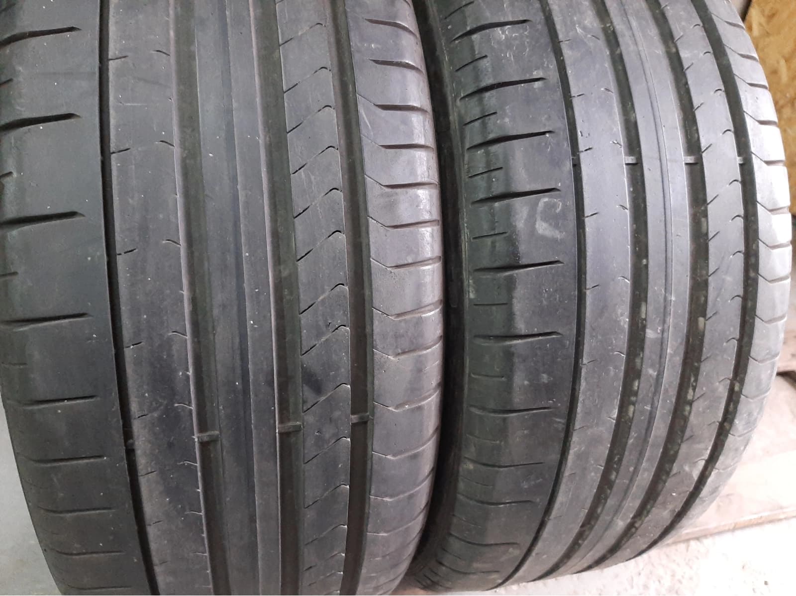 Вживані шини з Європи Pirelli Pzero A01. 255/40 R 20