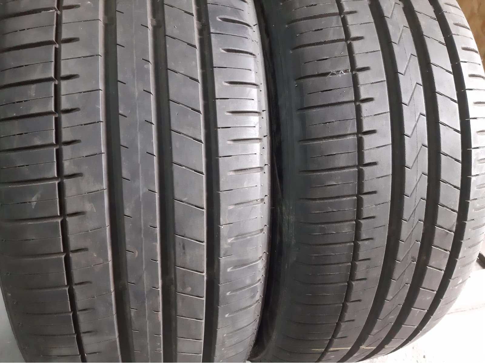 Вживані шини з Європи Falken Azenis FK 510 Suv 265/40 R 22
