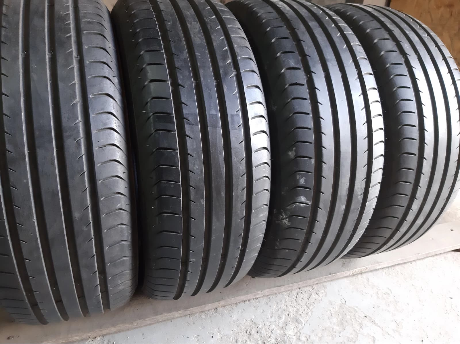Вживані шини з Європи Vredestein Ultrac Cento 205/55 R 16