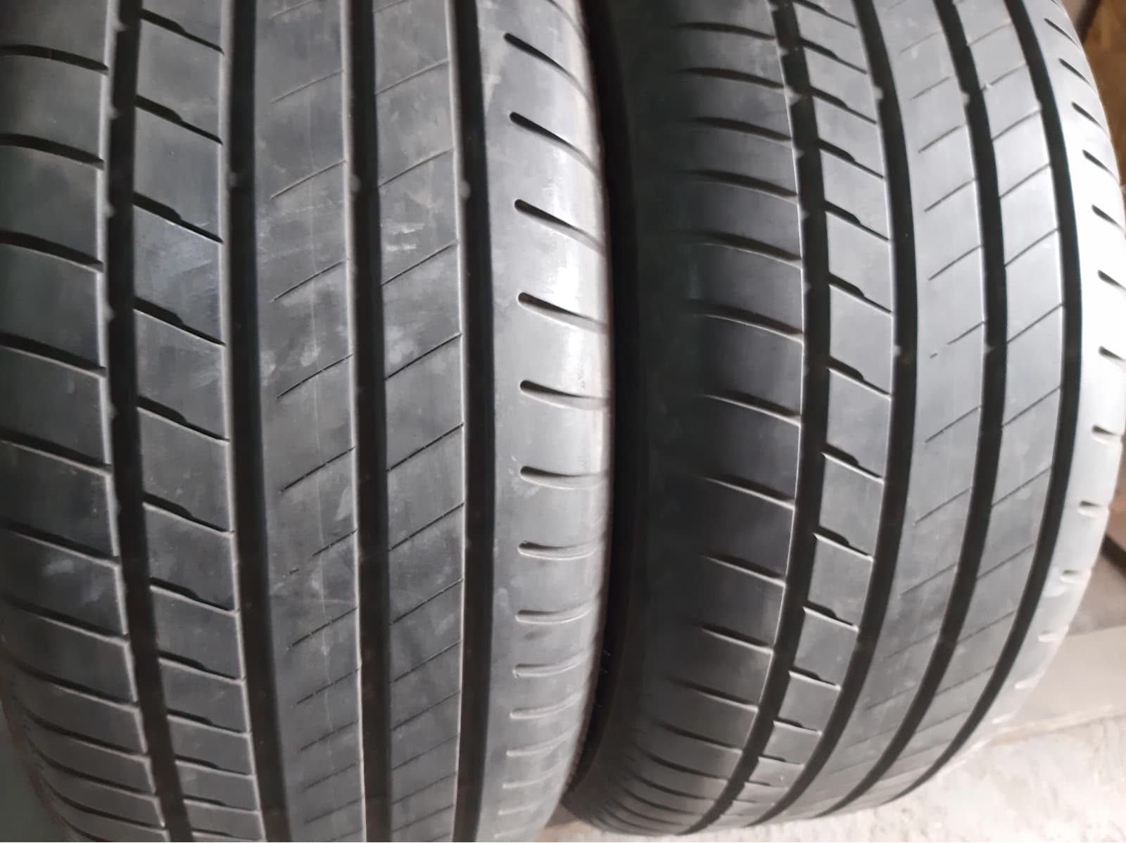 Вживані шини з Європи Bridgestone Alenza 255/55 R 18