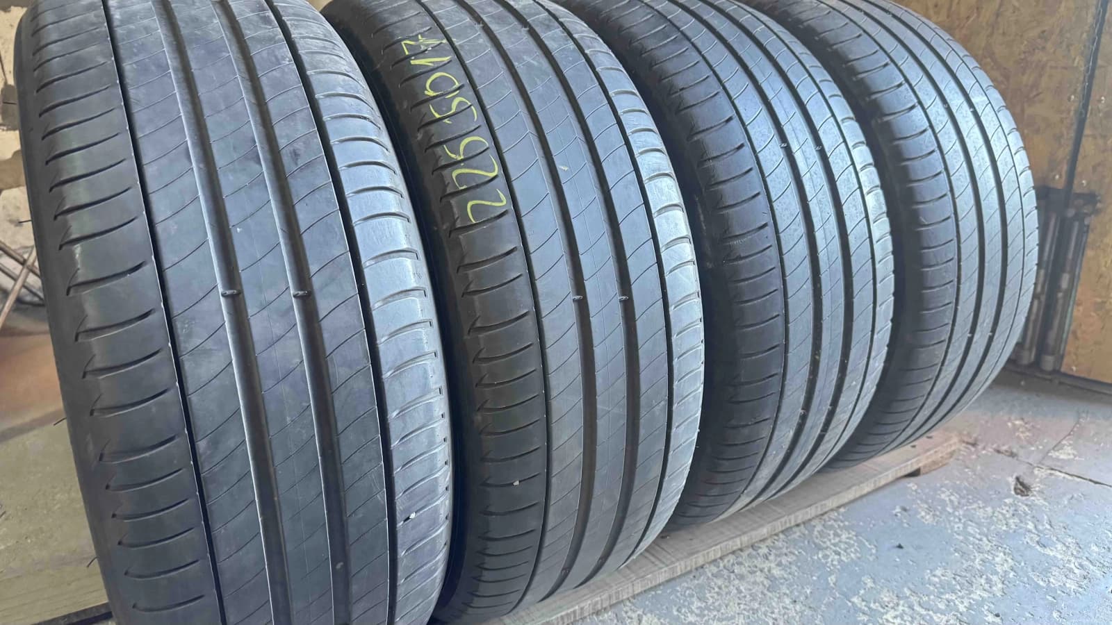 Вживані шини з Європи Michelin Primacy 3  .  225/50 R 17